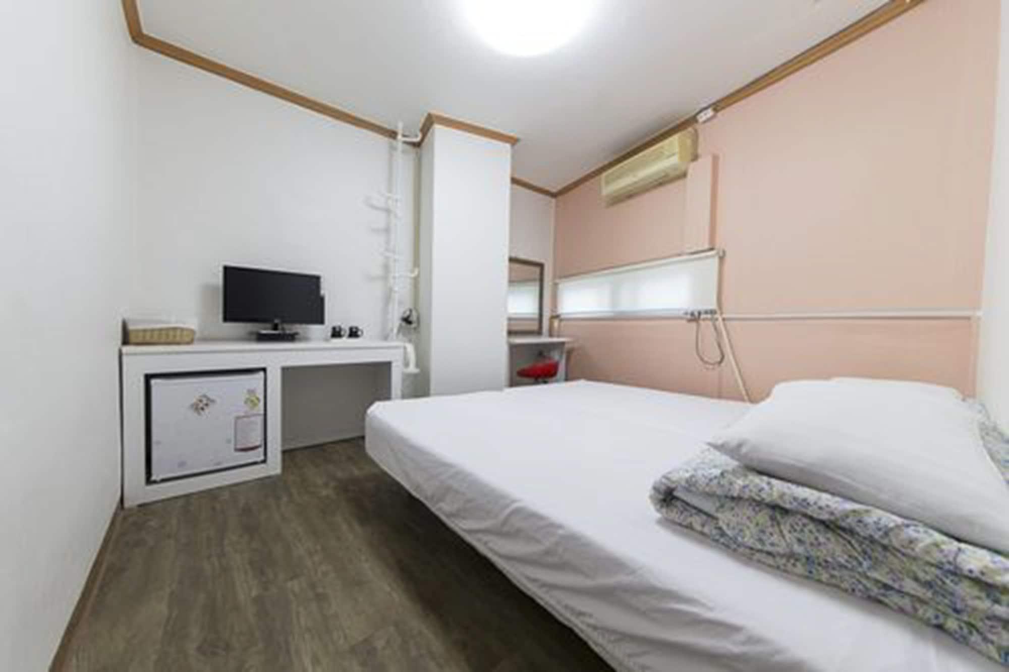 Hostel Metro Seul Dış mekan fotoğraf